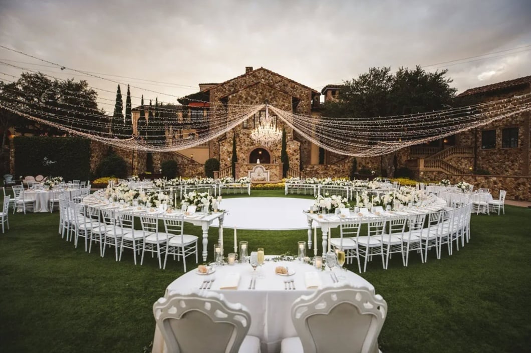 Running Mare: Premier Wedding Venue Near Richmond, VA, Offers Unforgettable Experiences in a Picturesque Setting